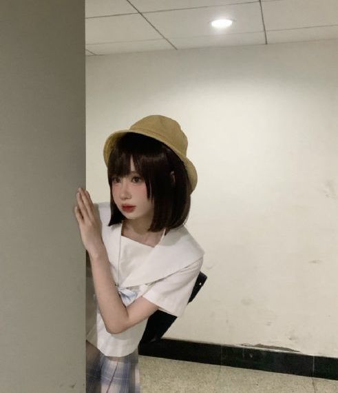 欧美情色偷拍自拍_BD韩语神马影院手机在线