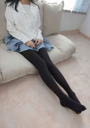 欧美毛熊裸体图片_清晰免费影视在线观看